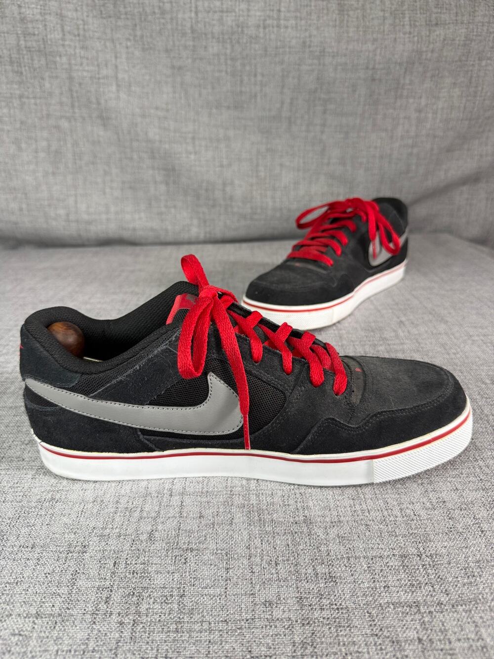 Nike SB Zoom Paul Rodriguez 2.5 Black Red Sneakers 386613-010 Size 11.5